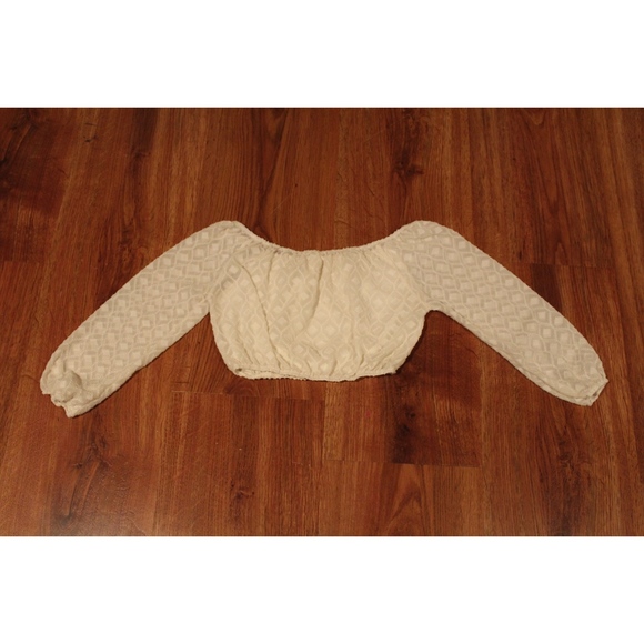 White Balloon Sleeve Crop Top - Picture 2 of 4